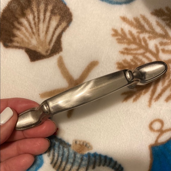 Handles - Picture 2 of 6